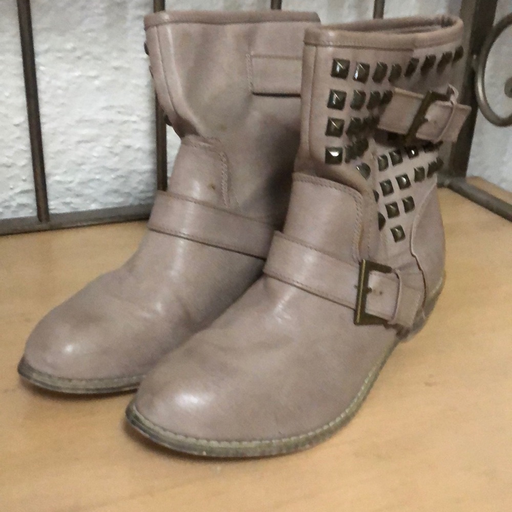 Fun Stuffed Boots - Picture 2 of 2